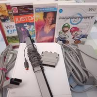 console Nintendo wii + 4 giochi da collezione 