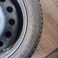 Pneumatici invernali Hankook 195/50 R 15 (15000km)