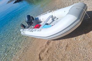 Gommone ZODIAC 3,60 e motore yamaha  10 cv