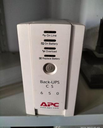 Gruppo di continuità (UPS) APC Back-UPS CS 650