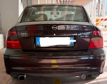 Ooel Vectra  20. 16V