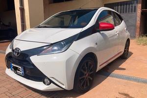 Toyota Aygo 1.0 VVT-i 69 CV 5 porte