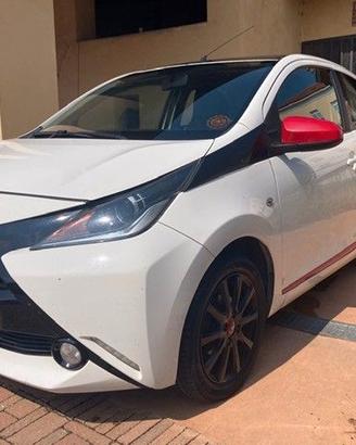 Toyota Aygo 1.0 VVT-i 69 CV 5 porte