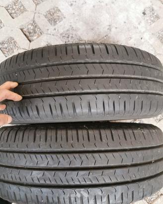 gomme 215/70 R15C 109/107 S