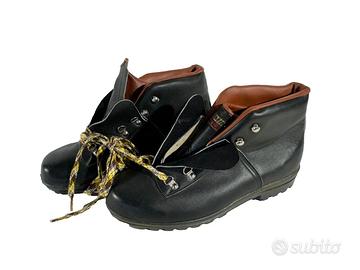 Scarpe da trekking montagna, NUOVE, in pelle