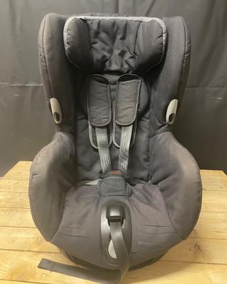 Seggiolino Auto Bebe Confort Axiss 9-18kg Girevole