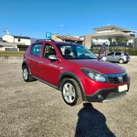 Dacia Sandero Stepway 1,6 Benzina