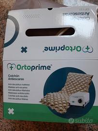 Materasso antidecubito con compressore