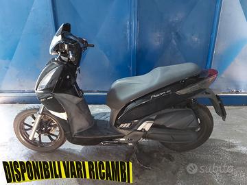 KYMCO PEOPLE 125 GT ANNO 2011 x RICAMBI