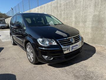 Volkswagen Touran 7 POSTI ,2.0 TDI 170CV DSG Highl