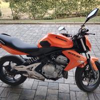 Kawasaki er6n