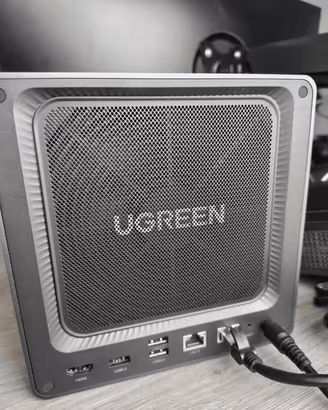 NAS Ugreen DXP4800