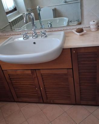 mobile bagno con lavandino
