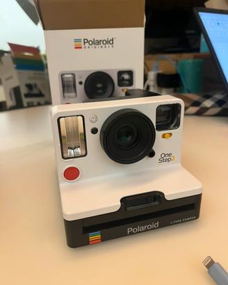 Polaroid OneStep 2