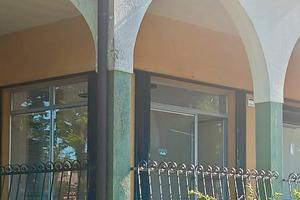 Porzione di fabbricato uso ufficio/negozio