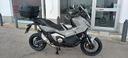 honda-x-adv-promo-kit-baule-omaggio