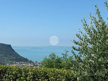 VILLA SINGOLA A COSTERMANO