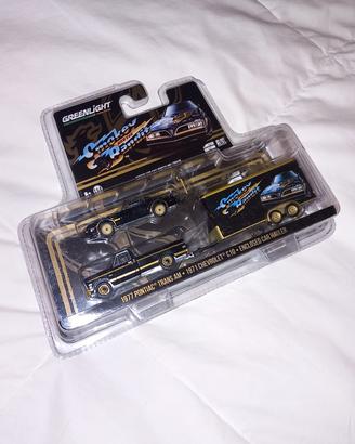 GREENLIGHT - SMOKEY BANDIT-