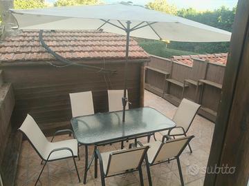 Set Tavolino, Sedie e Ombrellone Esterno
