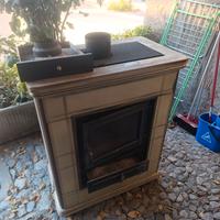 Stufa a legna in ghisa