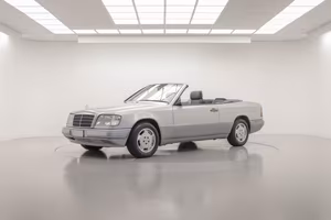 MERCEDES-BENZ E 200 CAT CABRIOLET