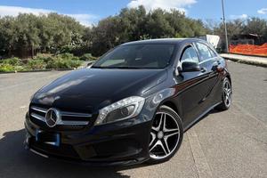 Mercedes Benz Classe A180 Amg Premium