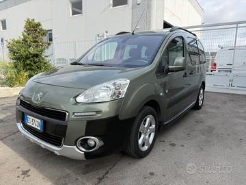 Peugeot Partner Tepee 1.6 Benzina 120CV Outdoor
