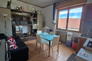 2 LOCALI A VENARIA REALE
