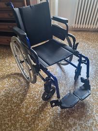 carrozzina per anziani 