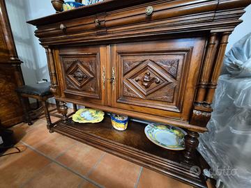 Mobile  rinascimentale francese