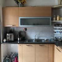 Cucina completa di elettrodomestici 