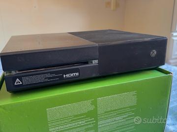 XBOX ONE 500GB + KINECT + 3 CONTROLLER + 23 GIOCHI