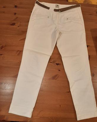 Pantaloni bianchi