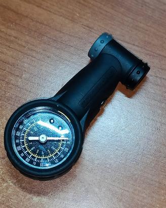 Manometro pressione pneumatici auto bici moto