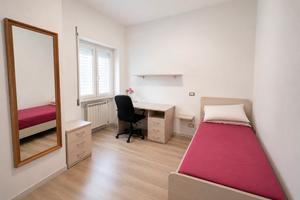 2 stanze nello stesso appartamento zona Don Bosco