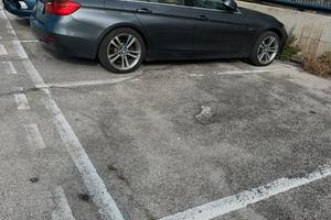 Bmw 320 luxury 2014  184CV