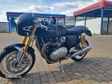 Triumph Thruxton 1200 R