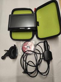 navigatore Garmin  schermo 5 pollici