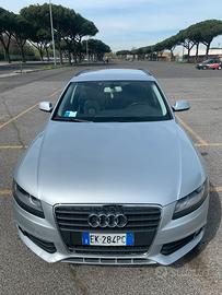 Audi A4 B8 Station wagon 2000 TDI