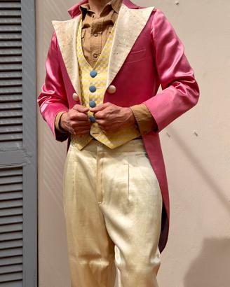 Completo: giacca, gilet, pantaloni