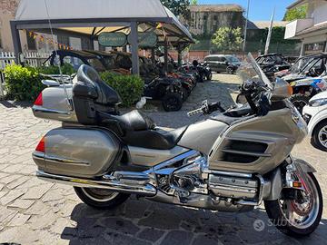 HONDA GL 1800 1800