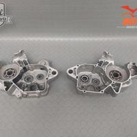 OFFERT COPPIA CARTER CENTRALI HONDA CR 125 HPP 90/