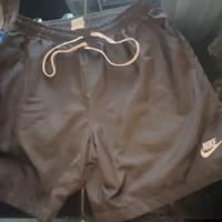 Pantaloncini nike
