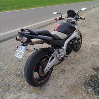 Suzuki gsr 600
