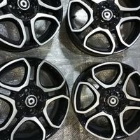 Cerchi Smart 15” Nero Lucido Spazzolato – Nuovi