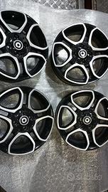 Cerchi Smart 15” Nero Lucido Spazzolato – Nuovi