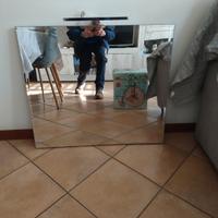 Specchio con faretto 