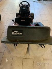 Trattorino tagliaerba TORO