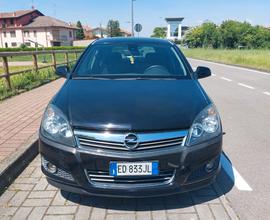 Opel Astra 1.6 16V GPL-TECH Station Wagon Edition