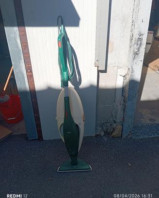 Folletto con accessori 